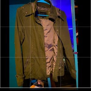 Green Jacket awesome for the cold like new